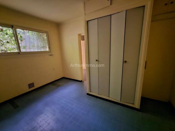 Vente                                                      Villa
                        
                     7 pièces                      200 m2                     à Draguignan