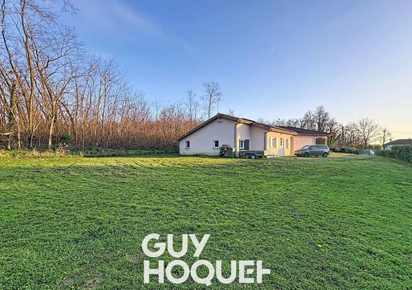 Maison Récente de Plain - Pied avec 4 CHBS - 01190 BOZ