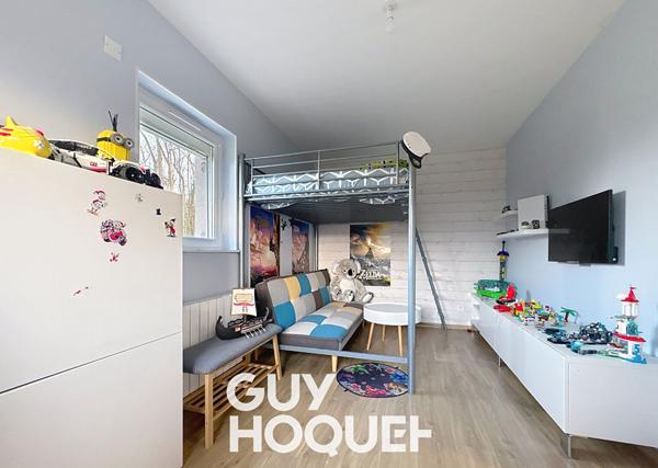 Maison Récente de Plain - Pied avec 4 CHBS - 01190 BOZ