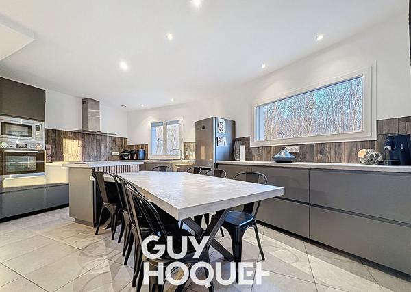 Maison Récente de Plain - Pied avec 4 CHBS - 01190 BOZ