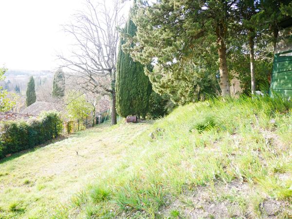 Maison Aix En Provence 96 m2 sur parcelle de terrain de 2393m2