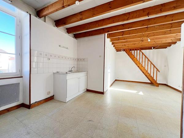 Immeuble de rapport à Soyaux - 2 appartements