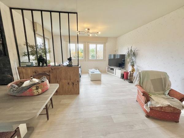 Maison à vendre |  Carhaix-Plouguer |  6 pièces | 145 m²