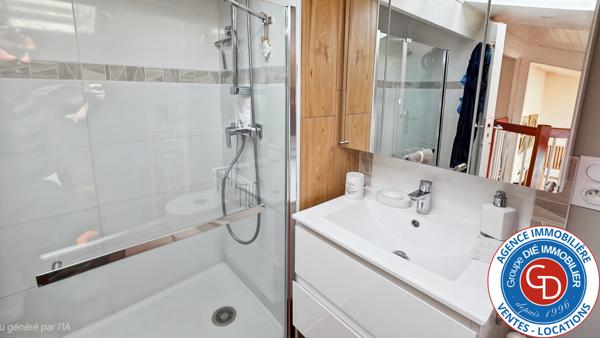 Villa rénovée avec 3 chambres avec piscine