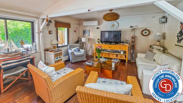 Villa rénovée avec 3 chambres avec piscine