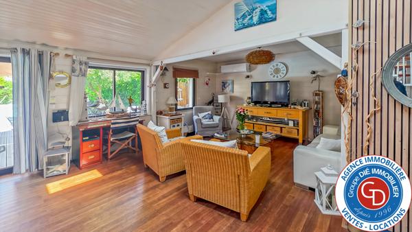 Villa rénovée avec 3 chambres avec piscine