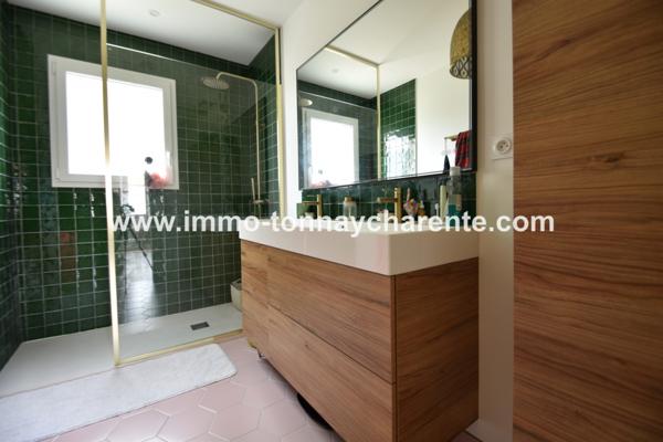 Maison récente de plain pied