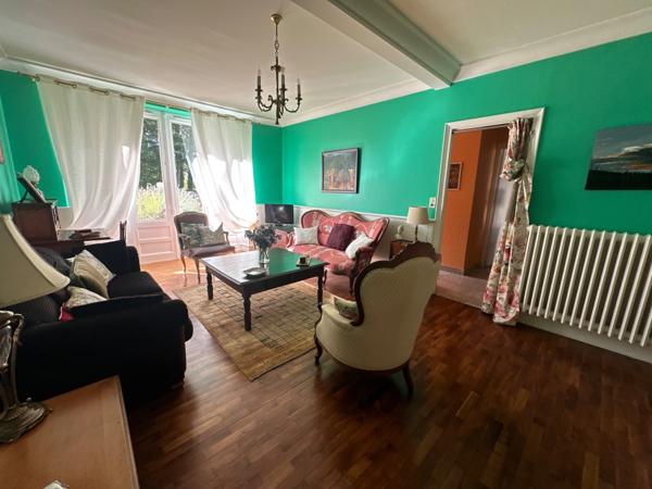 Maison à vendre 9 pièces (56)