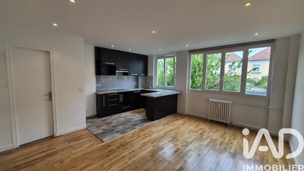 Appartement à vendre 3 pièces 52,45 m² Puteaux