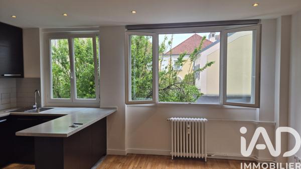 Appartement à vendre 3 pièces 52,45 m² Puteaux