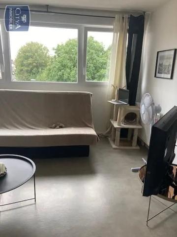 Appartement à louer 1 pièce 32.95m² Lille (59000)