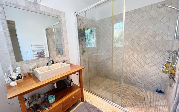 Maison à vendre    5 pièces •  Fréjus