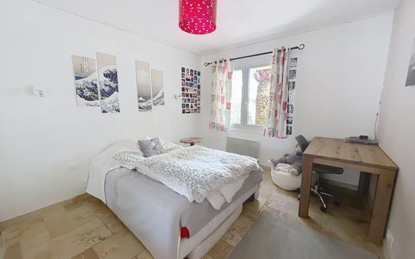 Maison à vendre    5 pièces •  Fréjus