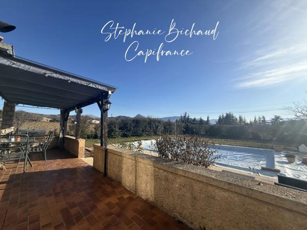 Maison à vendre 5 pièces THEZE (04) 1465 m² TERRAIN PISCINE