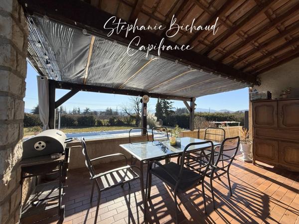 Maison à vendre 5 pièces THEZE (04) 1465 m² TERRAIN PISCINE