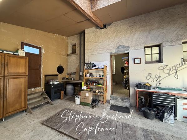 Maison à vendre 5 pièces THEZE (04) 1465 m² TERRAIN PISCINE