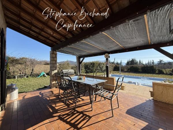 Maison à vendre 5 pièces THEZE (04) 1465 m² TERRAIN PISCINE