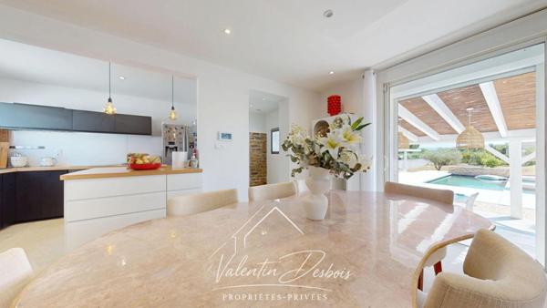 CARCASSONNE - VILLA PRESTIGIEUSE - PISCINE