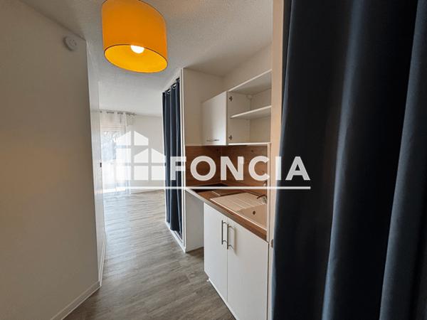 Location Studio 28.07 m² - Agen 47000