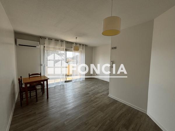 Location Studio 28.07 m² - Agen 47000