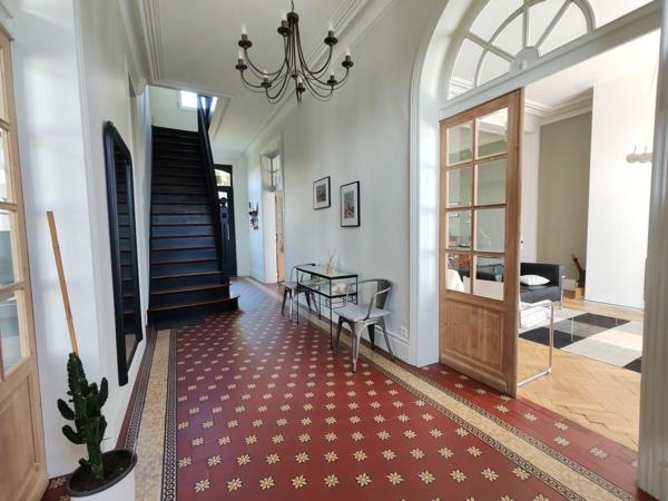 Maison de caractère 330 m² – Divion