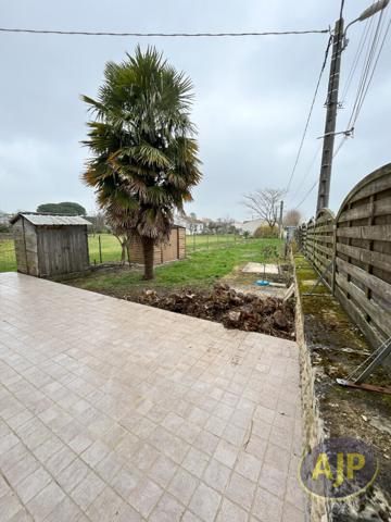 Location maison Chaniers : 859 € - AJP Immobilier Saintes