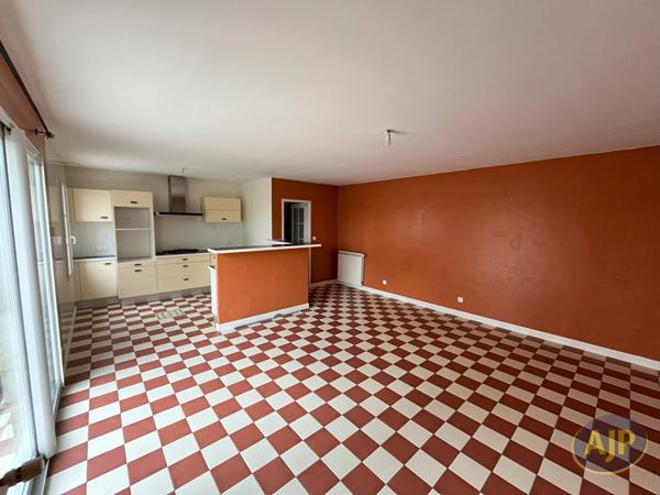 Location maison Chaniers : 859 € - AJP Immobilier Saintes