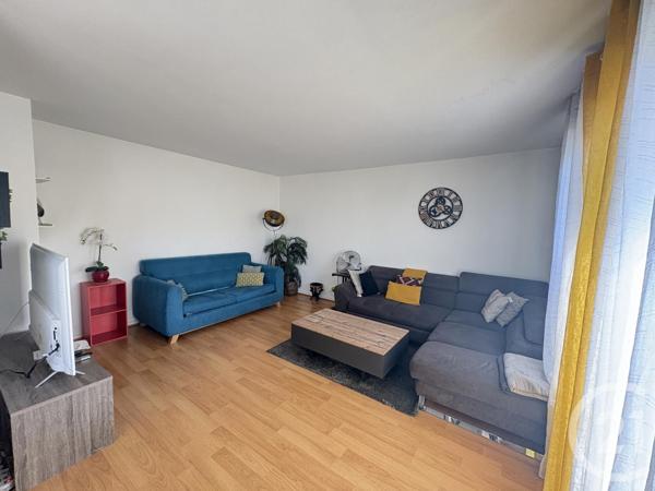 Appartement F3 à vendre  3 pièces - 70 m2 LA PLAINE ST DENIS - 93