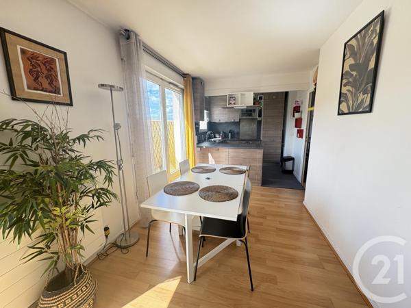 Appartement F3 à vendre  3 pièces - 70 m2 LA PLAINE ST DENIS - 93