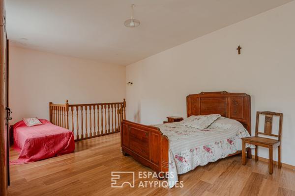 Demeure bourgeoise et maisonnette à quelques pas du coeur de ville