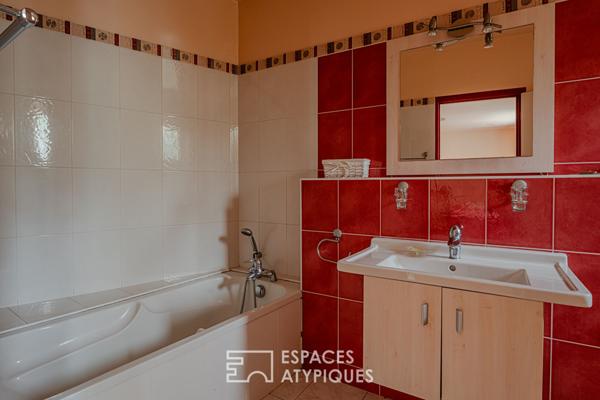 Demeure bourgeoise et maisonnette à quelques pas du coeur de ville