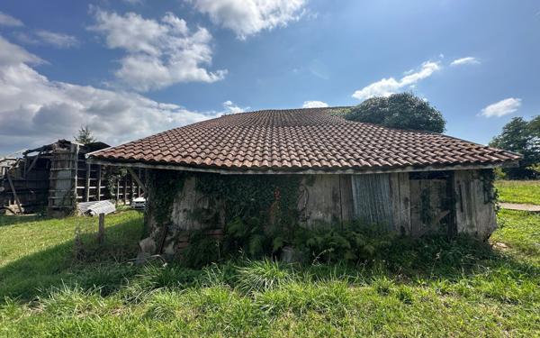 Maison à vendre    1 pièce •  Saubrigues