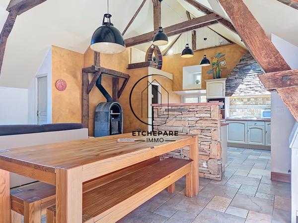 Lanne-en-Barétous (64570) Maison en pleine campagne