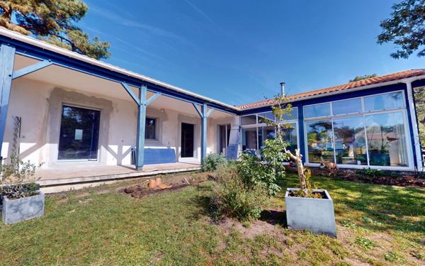 Maison à vendre    4 pièces • 191 m2 Capbreton
