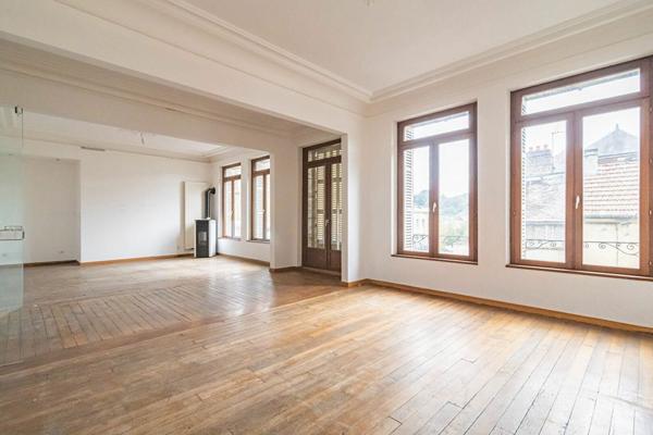 Appartement à vendre    4 pièces • 180 m2 Nouzonville
