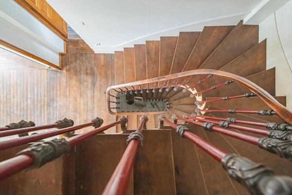 Appartement à vendre    4 pièces • 180 m2 Nouzonville