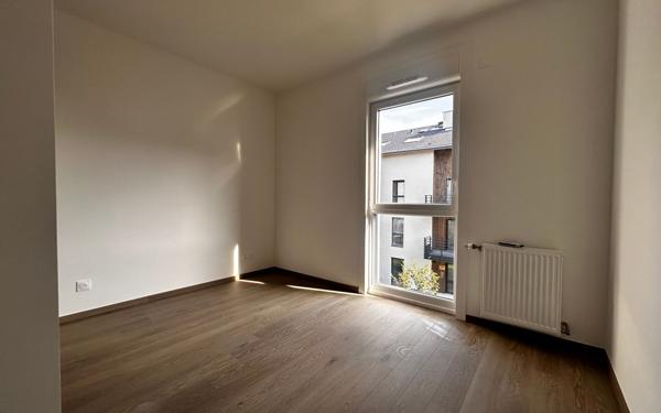 Appartement à louer    2 pièces •  Ornex