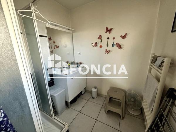 À vendre Studio 33.95 m² - Montélimar 26200