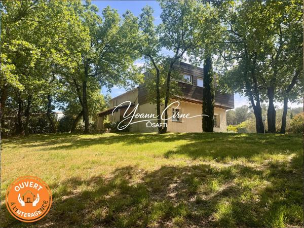 Villa individuelle T5 144 m2 avec grand jardin et piscine