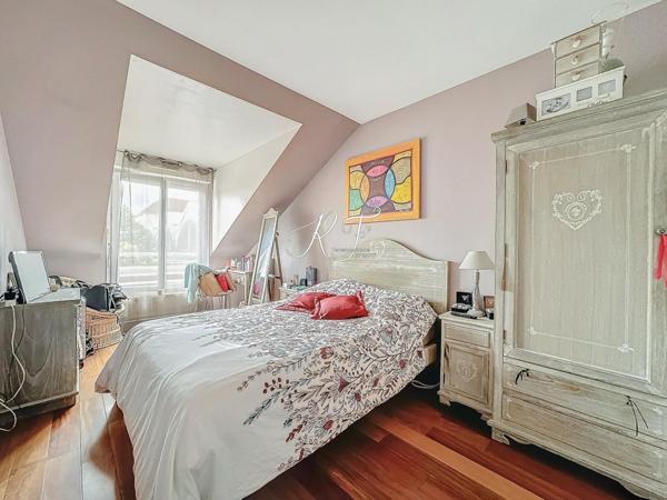 MAISON FAMILIALE PROCHE DE TOUTES COMMODITÉS