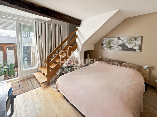 CHAUMES EN BRIE : maison 9 pièces à vendre