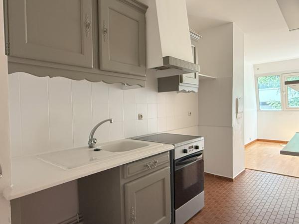 Villennes-sur-Seine (78670) Appartement 4 pièces- 83m² - 2 terrasses - Parking - Cave -