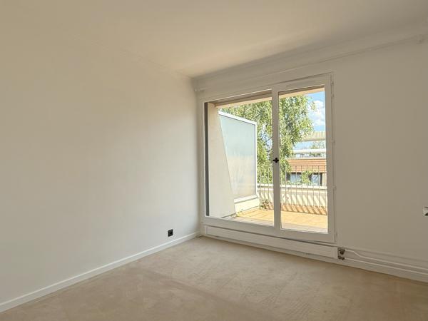 Villennes-sur-Seine (78670) Appartement 4 pièces- 83m² - 2 terrasses - Parking - Cave -