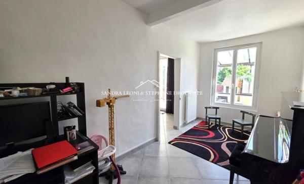 MAINTENON - CHARMANTE MAISON RENOVEE de 111 m2, 3 CHAMBRES