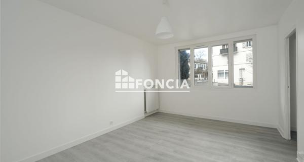 À vendre Studio 31.6 m² - Meudon 92190