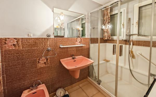 Maison à vendre    4 pièces • 69 m2 Valréas