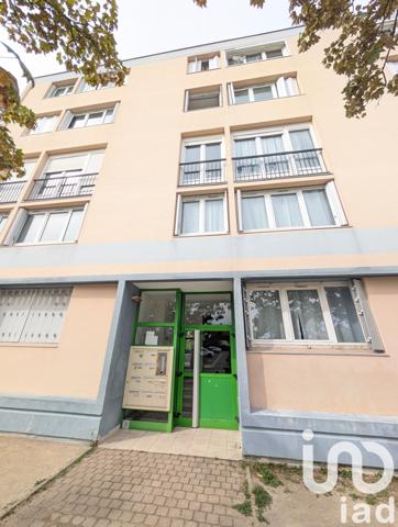 Appartement à vendre 3 pièces 62 m² Fleury-les-Aubrais