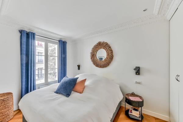 Appartement Paris 7e - SAINT-DOMINIQUE / CHAMP DE MARS