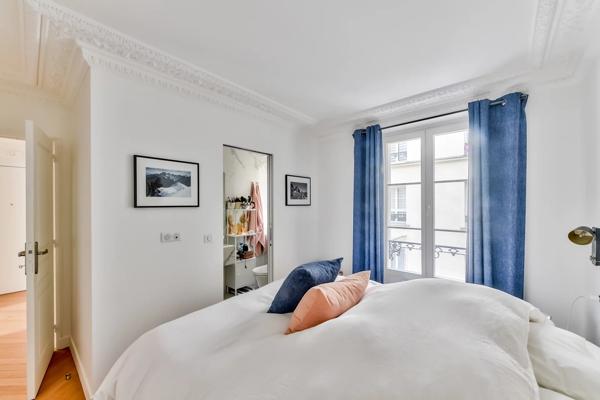 Appartement Paris 7e - SAINT-DOMINIQUE / CHAMP DE MARS