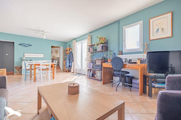 Maison à vendre |  Pont-l'Abbé-d'Arnoult |  4 pièces | 105 m²